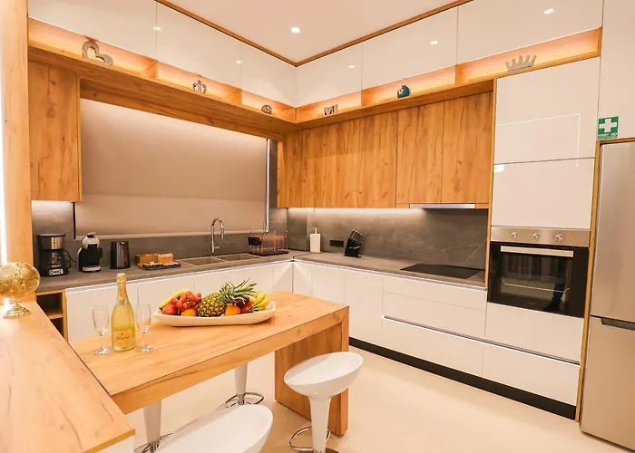 Villa Compass Luxury *