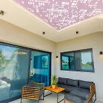 Compass Luxury