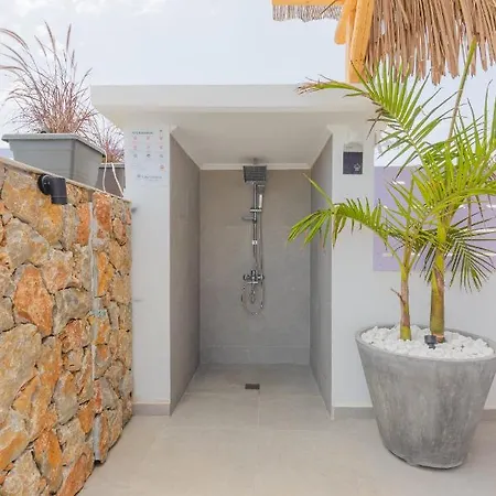 Villa Compass Luxury